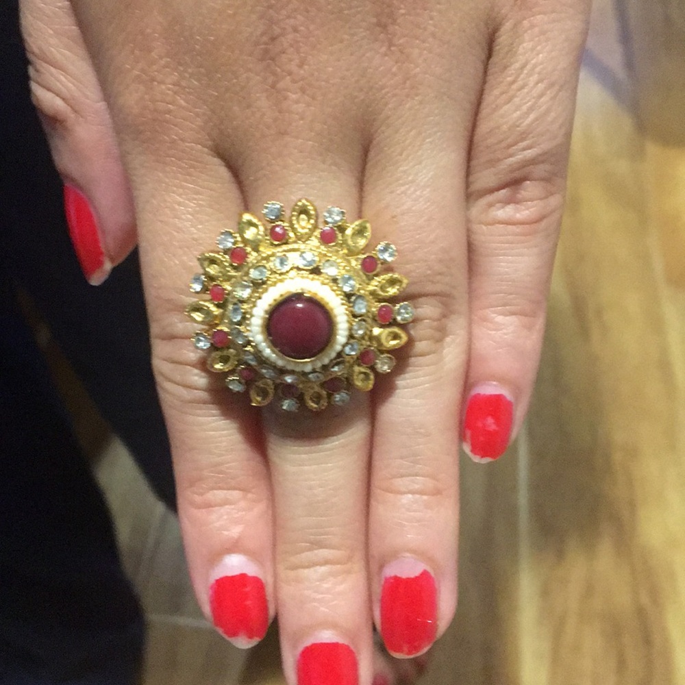 Ring - Picture 3 of 3